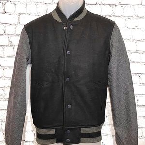 AE Men's Varsity Jacket (X-Small)